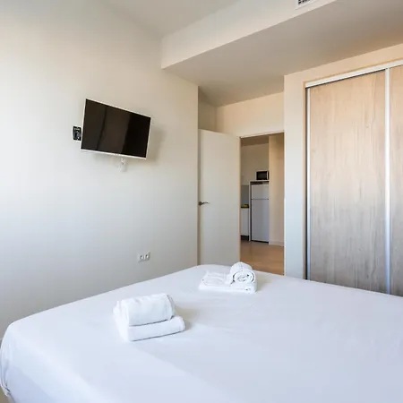 Delfin Azul 2 Free Parking By Time