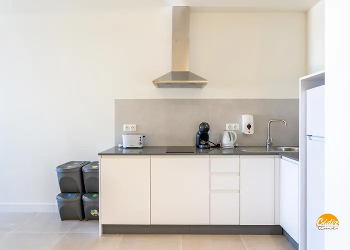 Delfin Azul 2 Free Parking By Time *