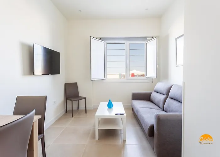 Delfin Azul 2 Free Parking By Time * كاديز